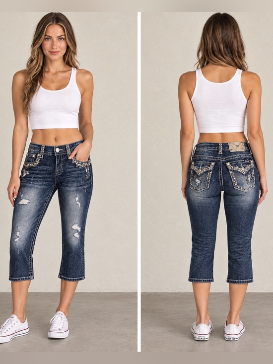 Miss Me Denim - Miss Me Easy Crop Distressed Denim Capri Jeans JE5846EC3 Bling Flap Pocket